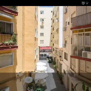Tranquilidad En El Centro De La Ciudad Málaga